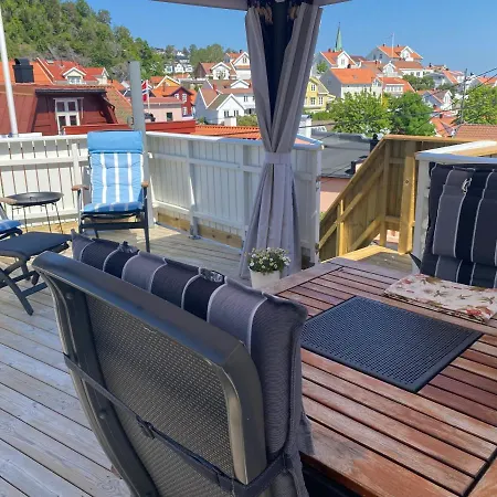 Monas Sommerresidens Midt I Hjertet Av Kragero Apartment Exterior photo